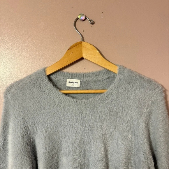 Aritzia Sunday Best Kitten  Sweater Grayish Blue Size 2XL - Picture 2 of 7